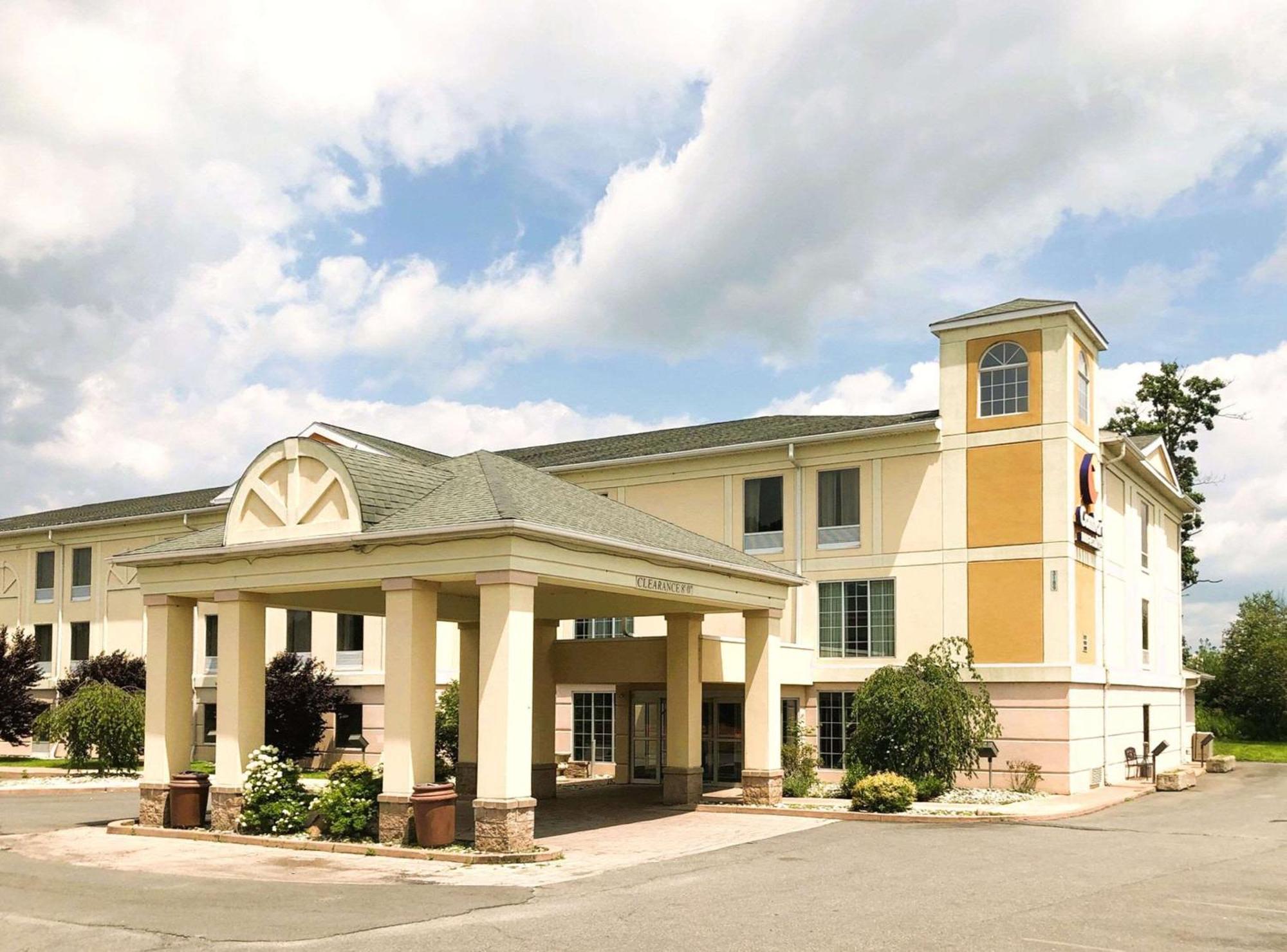Comfort Inn & Suites Mount Pocono Esterno foto